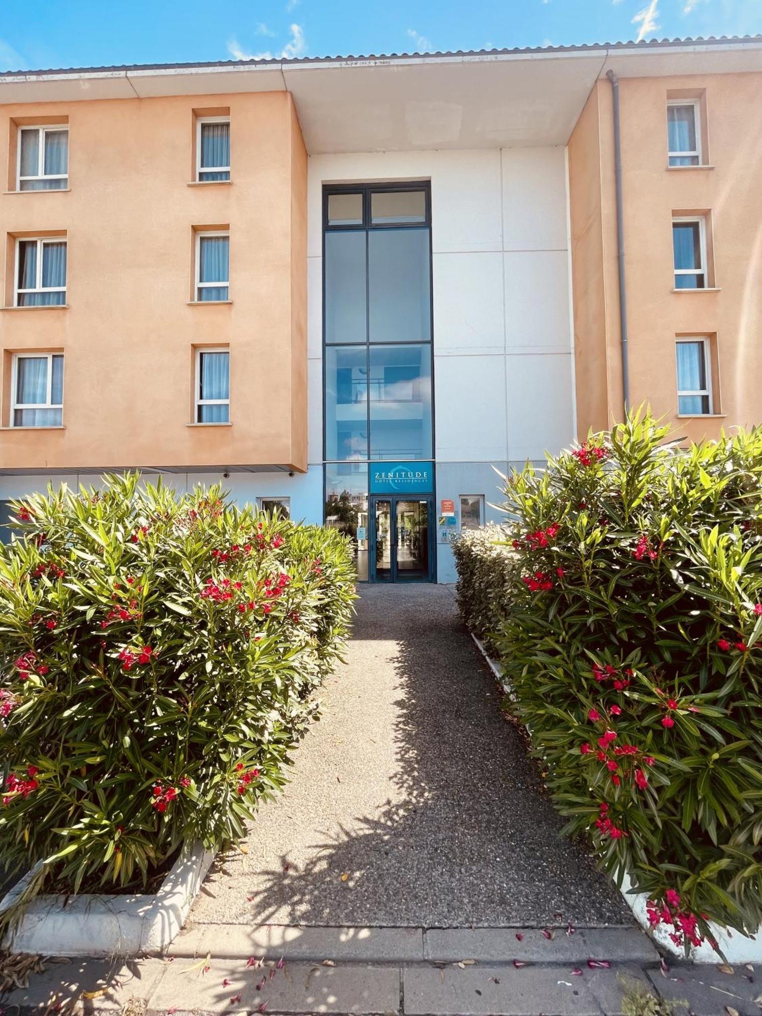 Comfort Aparthotel Carcassonne Ngoại thất bức ảnh