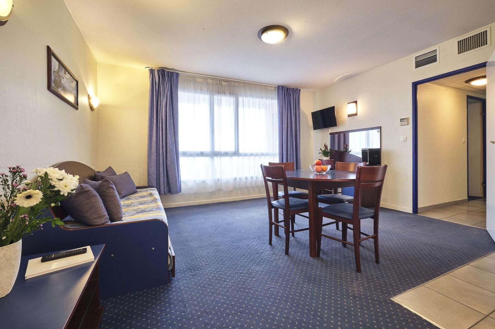 Comfort Aparthotel Carcassonne Ngoại thất bức ảnh